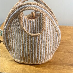 Stylish Tan and Cream Woven Women's Bag